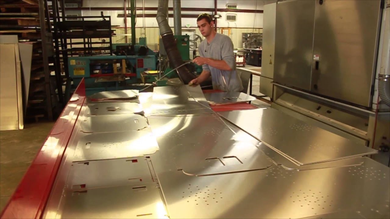 Full lifecycle of sheet metal production in a China factory: from raw sheets to laser-cut and bent finished parts