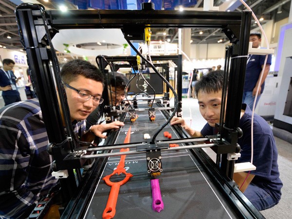 3D-printed spinal implant China healthcare